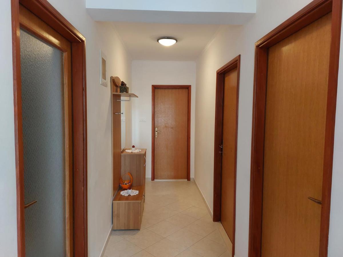 Apartment Ljubicic Podstrana Exterior foto